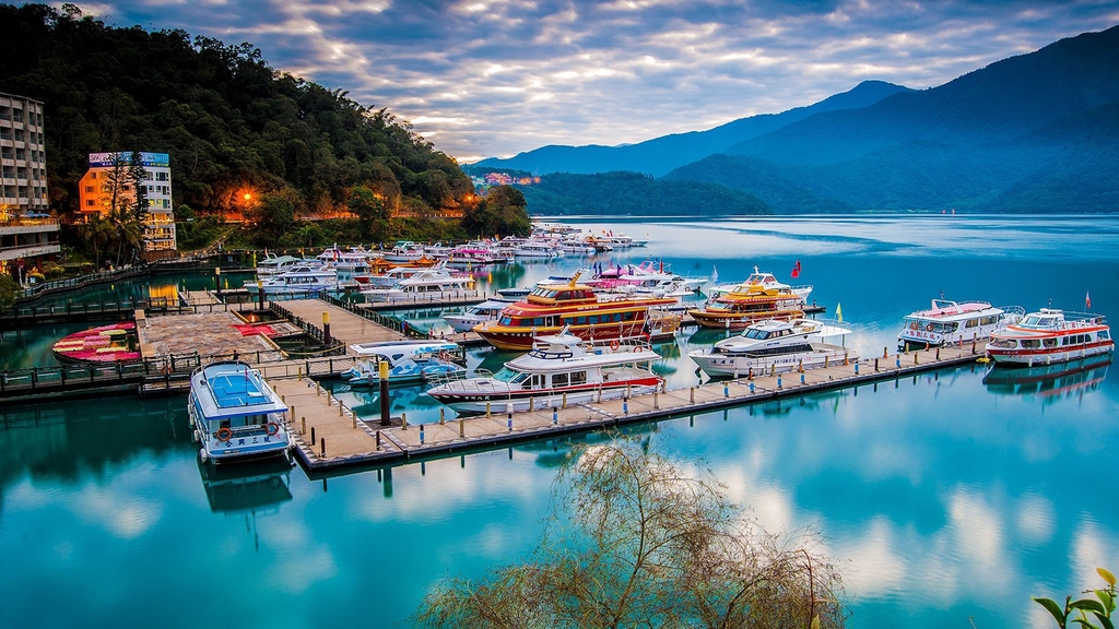 KHÁM PHÁ NHỊP SỐNG & SẮC MÀU ĐÀI LOAN: ĐÀI BẮC - ĐÀI TRUNG