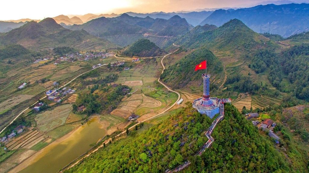 MÙA XUÂN NƠI MIỀN ĐÁ NỞ HOA: HÀ GIANG - ĐỒNG VĂN - MÈO VẠC