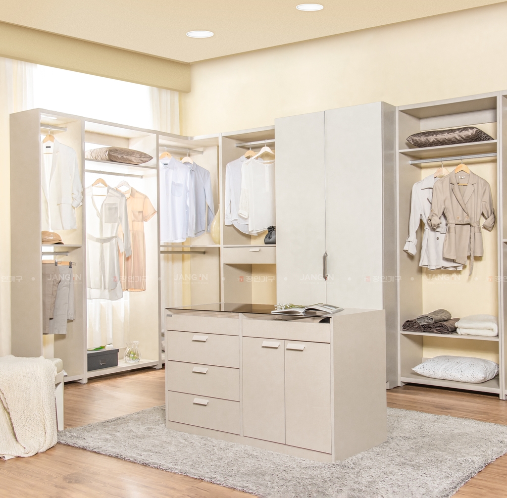 TỦ TREO ĐỒ SEVAN