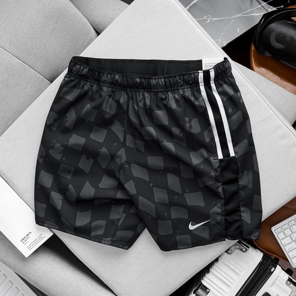 Quần Ngắn NK Dri-FIT Challenger 7' Unlined Running Shorts