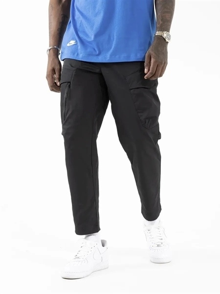 Quần Dài NK Tech Essential Pants