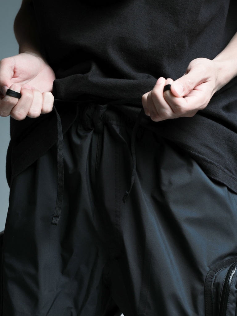 Quần Dài Undercover Chaos Balance 2 In 1 Cargo Pants