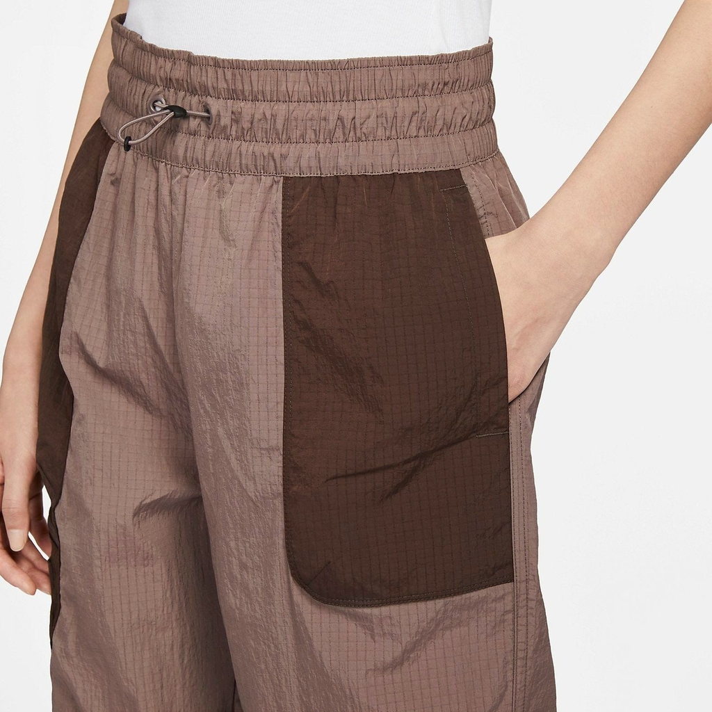 Quần Dài NK Women's Sportswear City Utility High-Waist Woven Pants