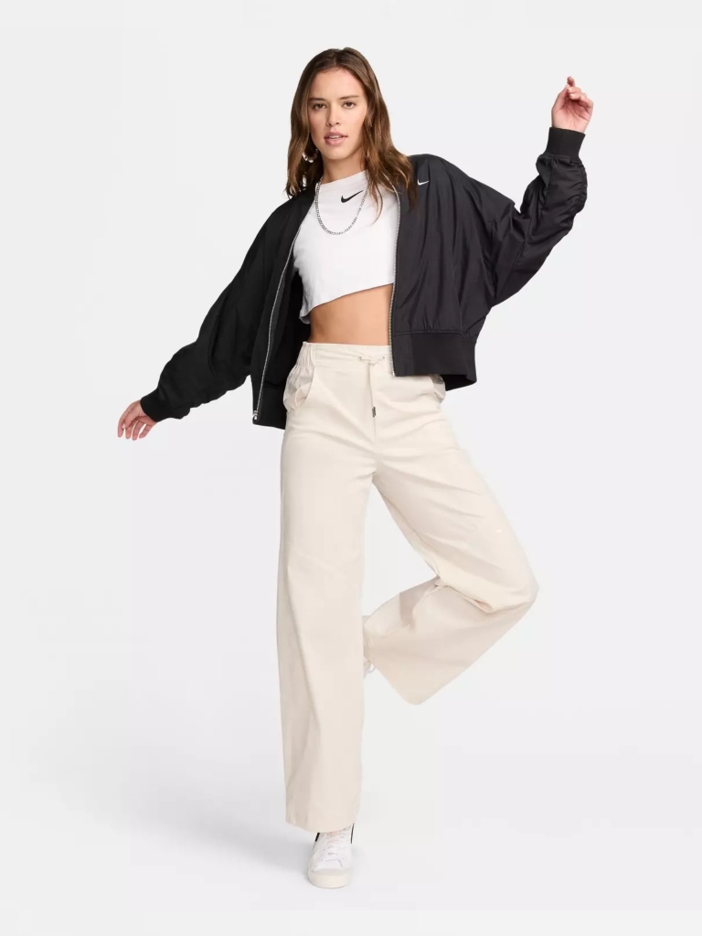 Áo Khoác Women's Sportwear Essential Jacket