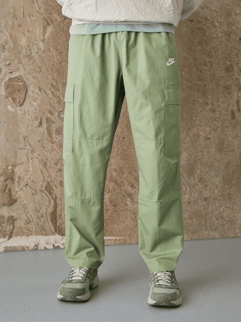 Quần Dài NK Club Woven Cargo Pants