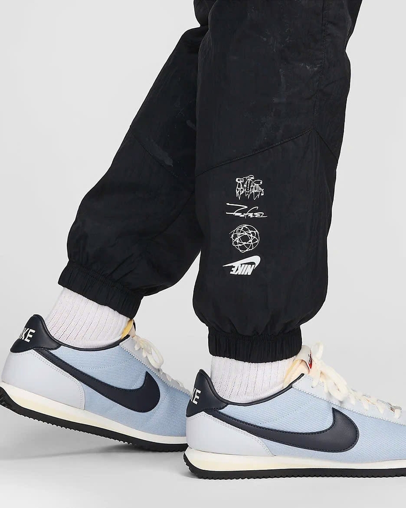 Quần Dài NK Breaking Lined Windrunner Trousers