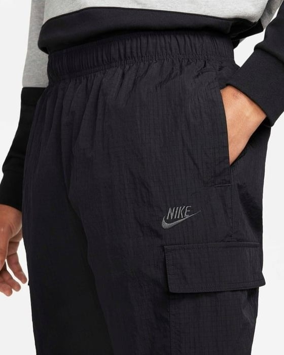 Quần Dài NK Repeat Lightweight Woven Pants