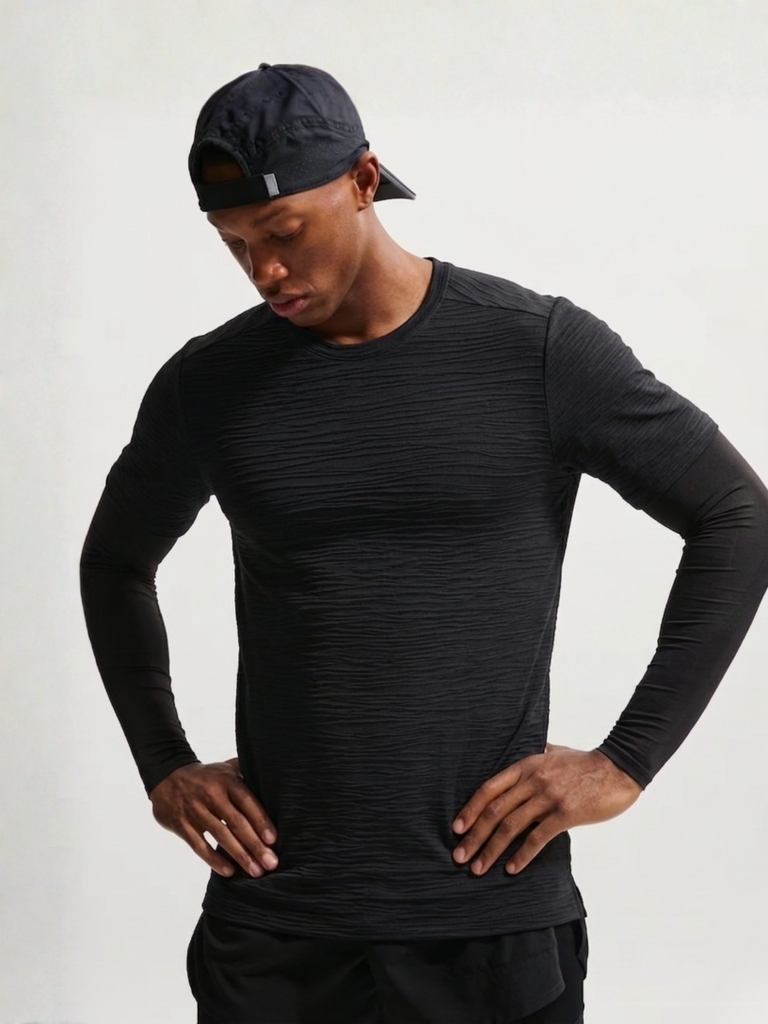 Áo Thun Ura Stride Jacquard Tee