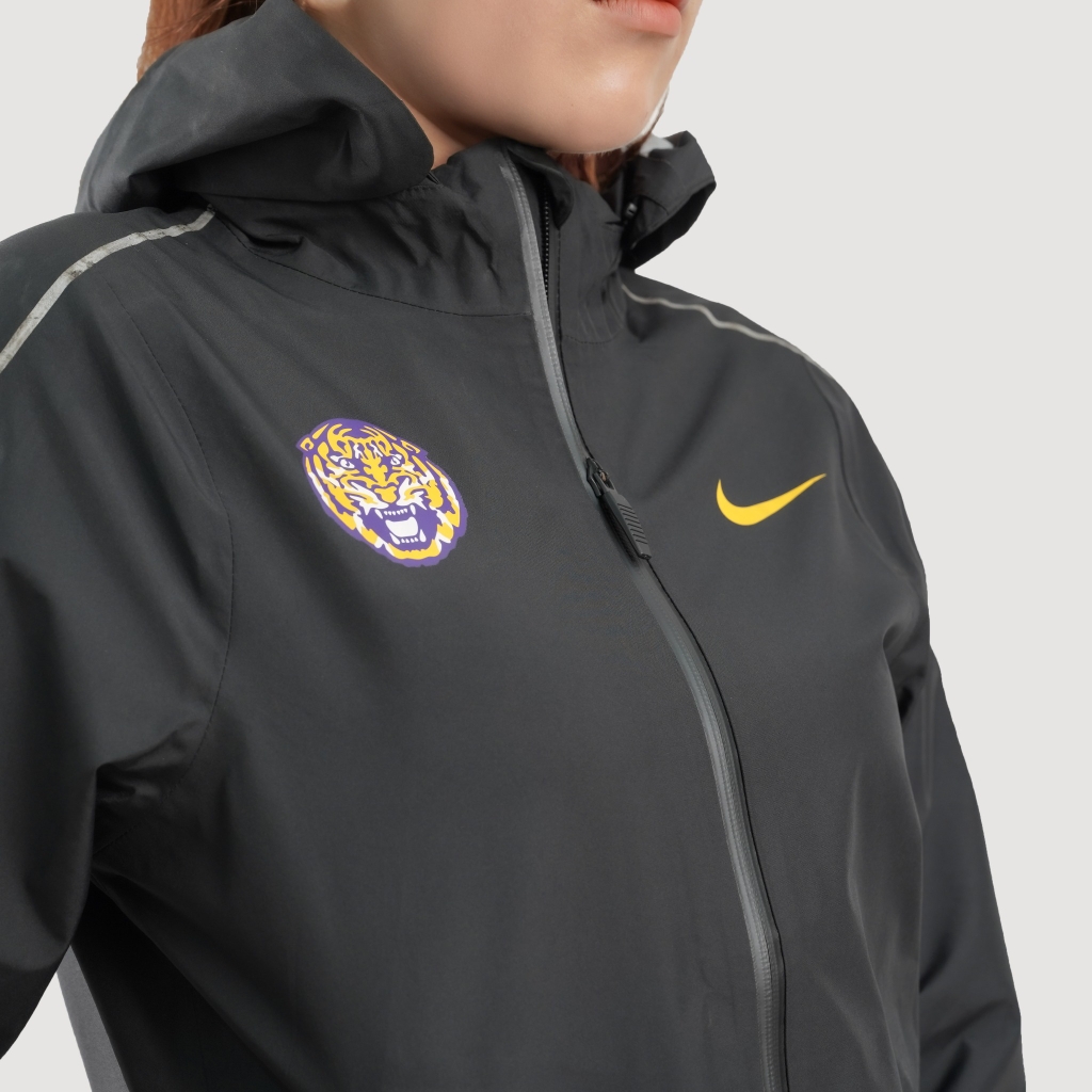 Áo Khoác NK Shield Windbreaker Women’s Lsu Jacket