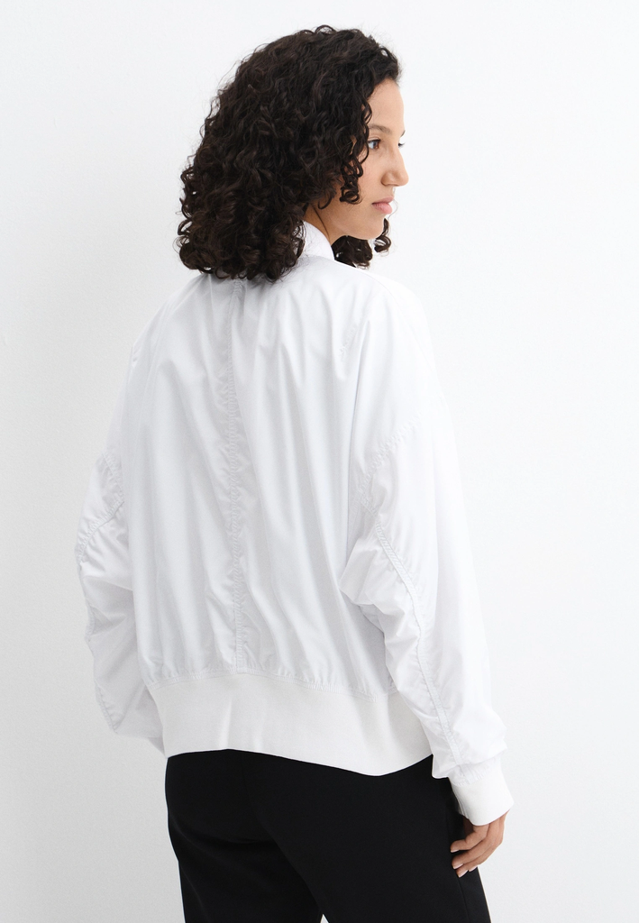 Áo Khoác Women's Sportwear Essential Jacket