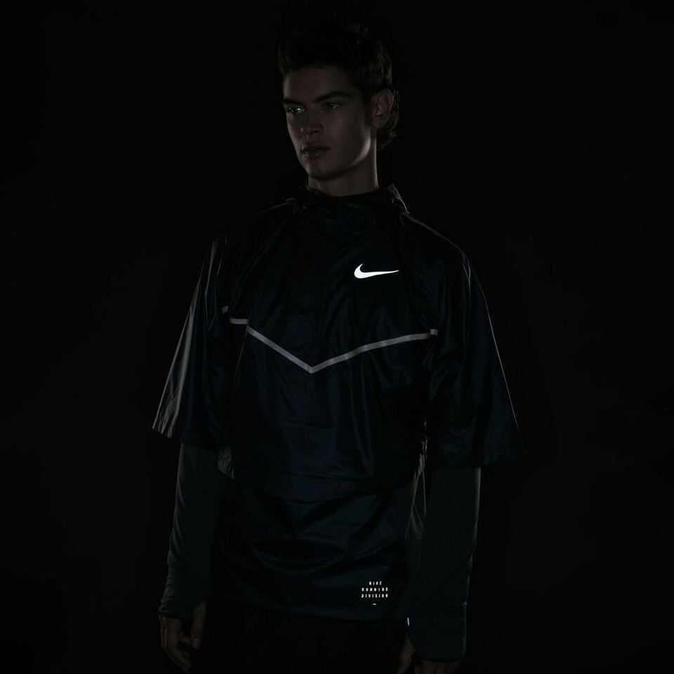 Áo Khoác NK Men’s Therma Sphere Windrunner Jacket