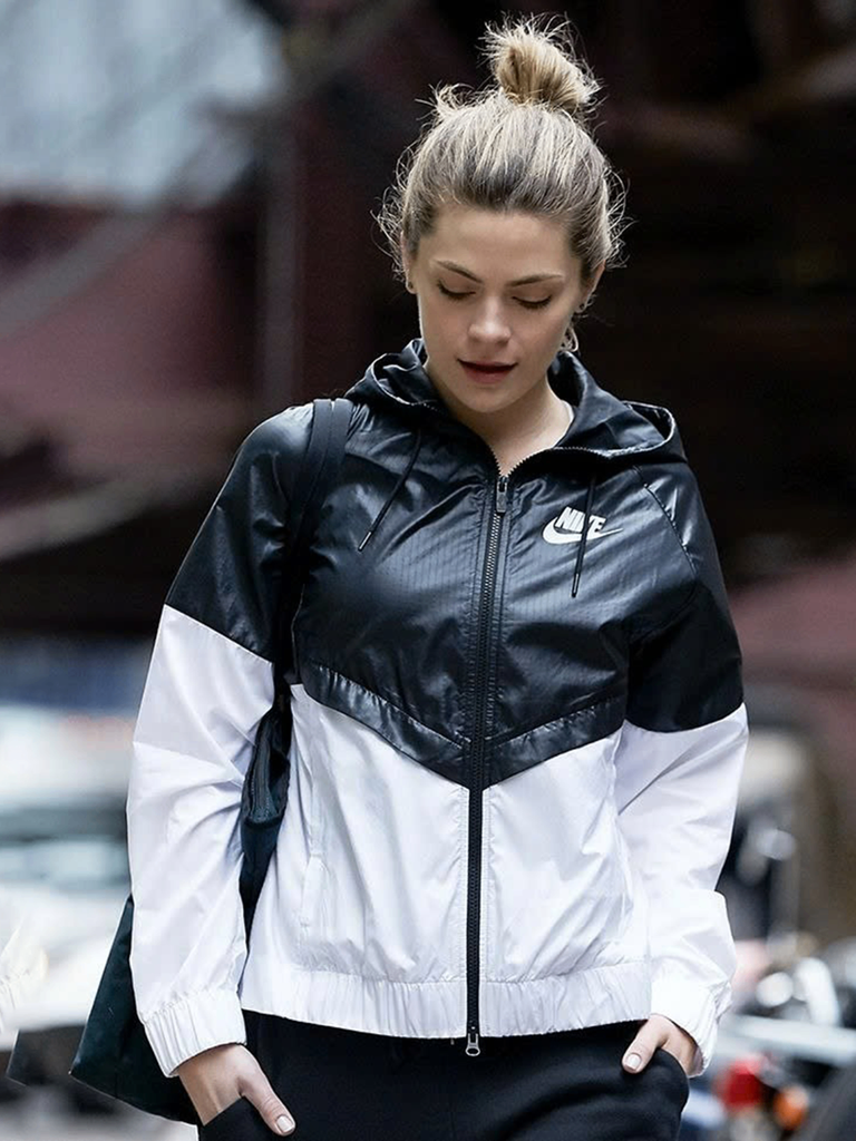 Áo Khoác NK Women’s Windbreaker Jacket