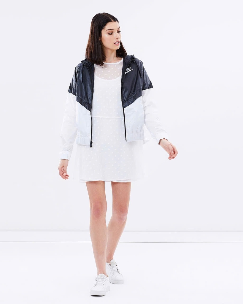 Áo Khoác NK Women’s Windbreaker Jacket