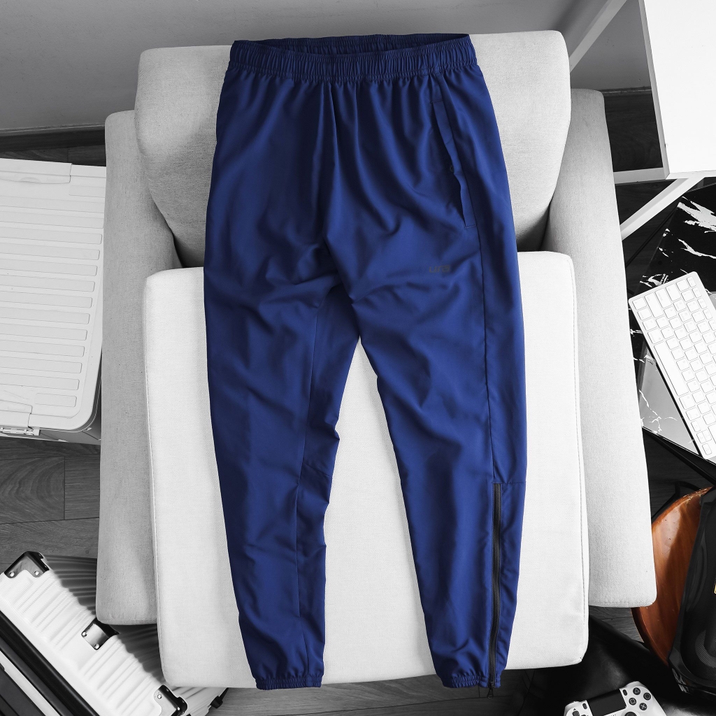 Quần dài Ura Woven Training Pants