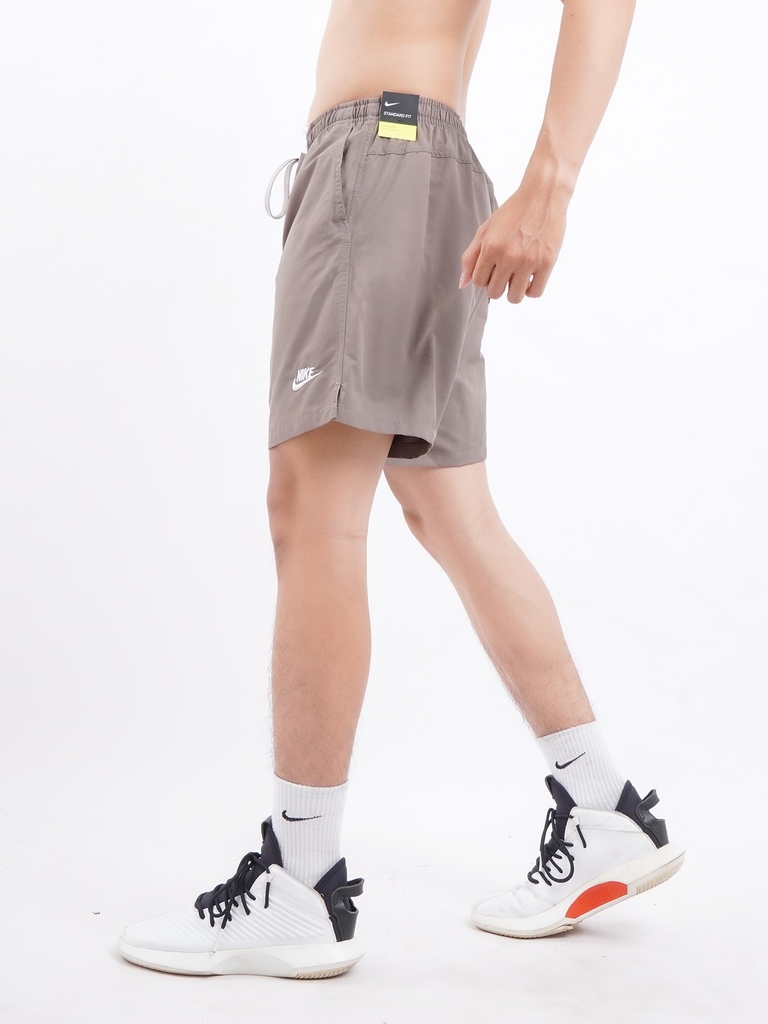 Quần Ngắn NK Club Woven Flow Shorts