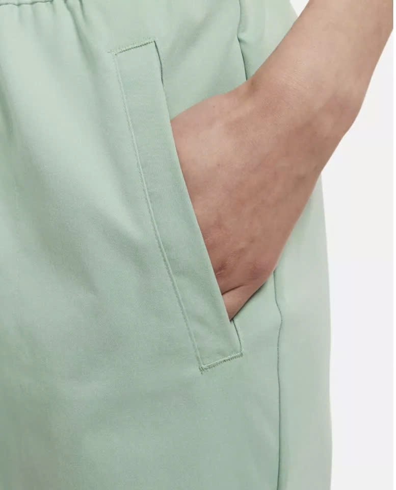 Quần Dài NK Swoosh Women’s Woven Trousers