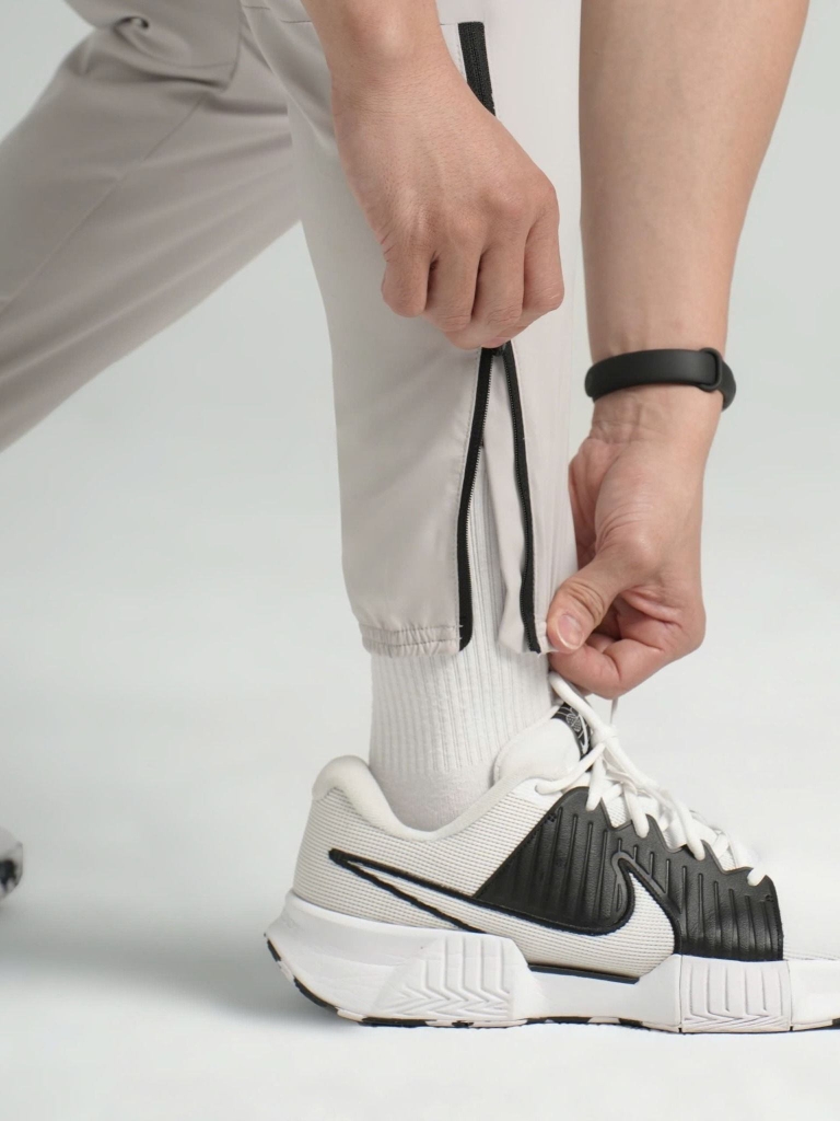 Quần dài Ura Woven Training Pants