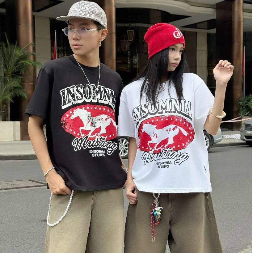 [NEW ARRIVAL] Áo Thun Boxy Mustang Edition Họa Tiết INSOMNIA Đính Cườm Thủ Công 250Gsm Cotton - TS062