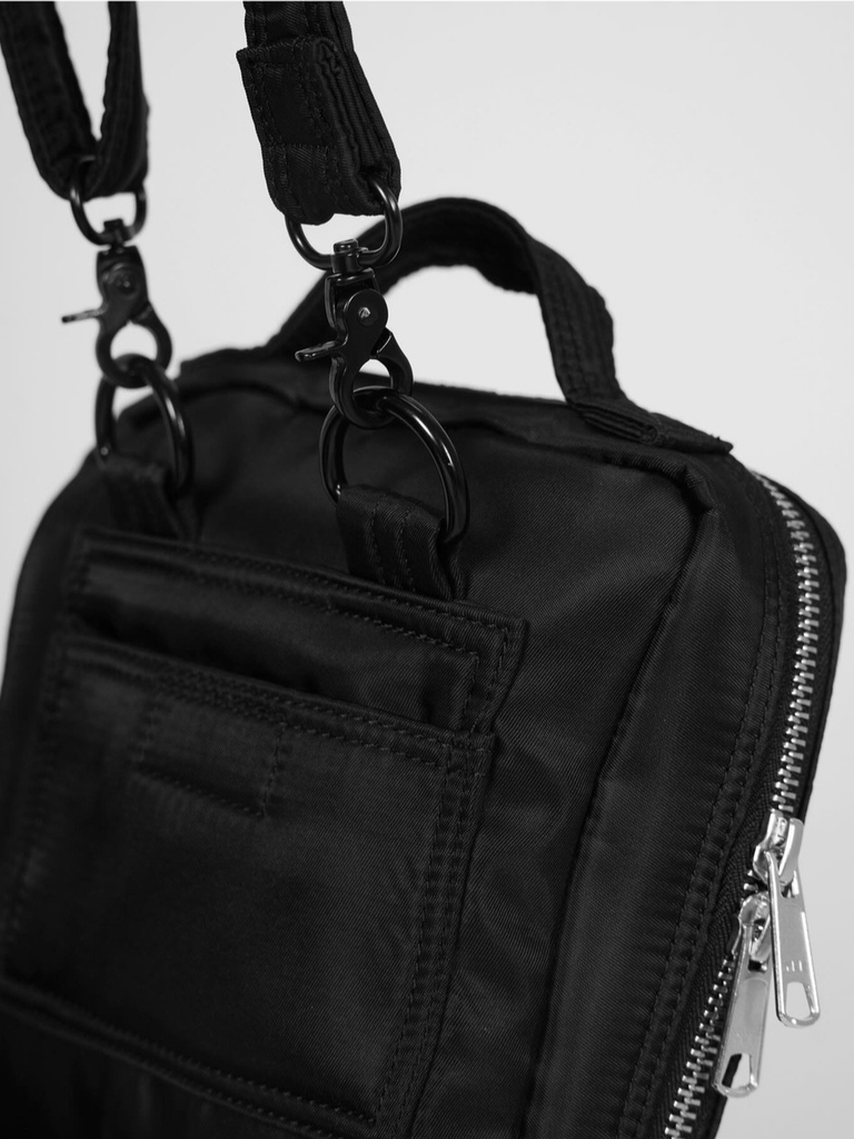 Túi đeo chéo COMMON PIECES - Square Bag