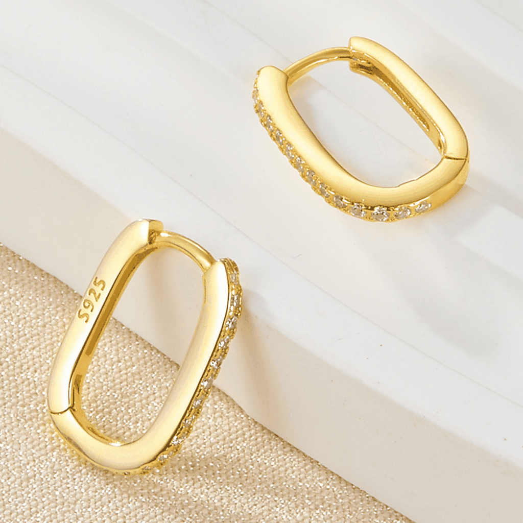 Elegant Pavé Oval Hoop Earrings | Khuyên Tai Sterling Silver 925 Phủ Bạch Kim/Vàng 18K