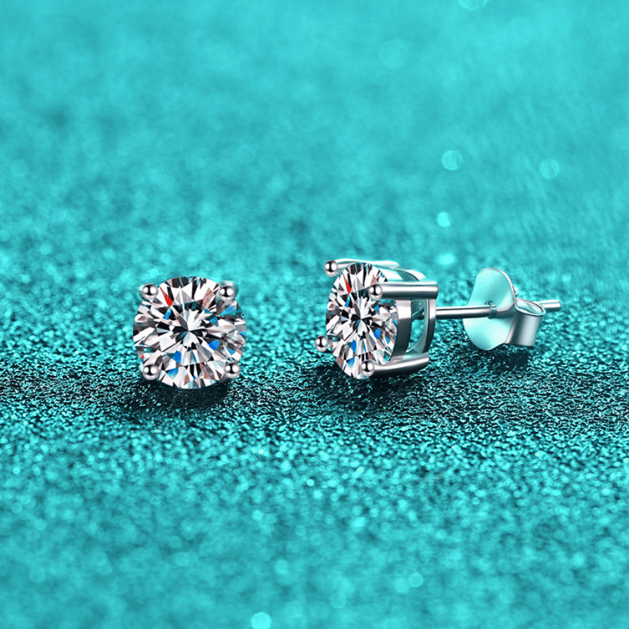 Classic Solitaire Stud Earrings | Khuyên Tai Moissanite 2 Carat Round Cut | Sterling Silver 925 | Kèm Giấy Kiểm Định GRA