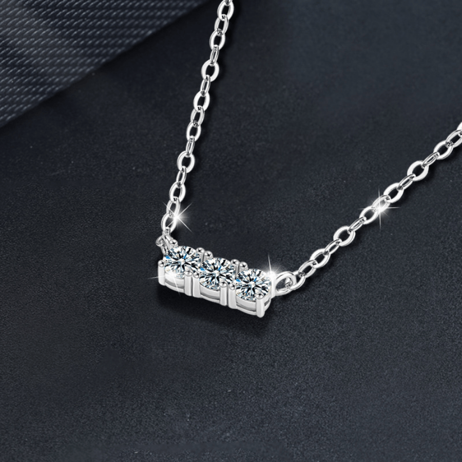 Horizontal Bar | Dây Chuyền Moissanite 0.3 Carat Round Cut | Sterling Silver 925