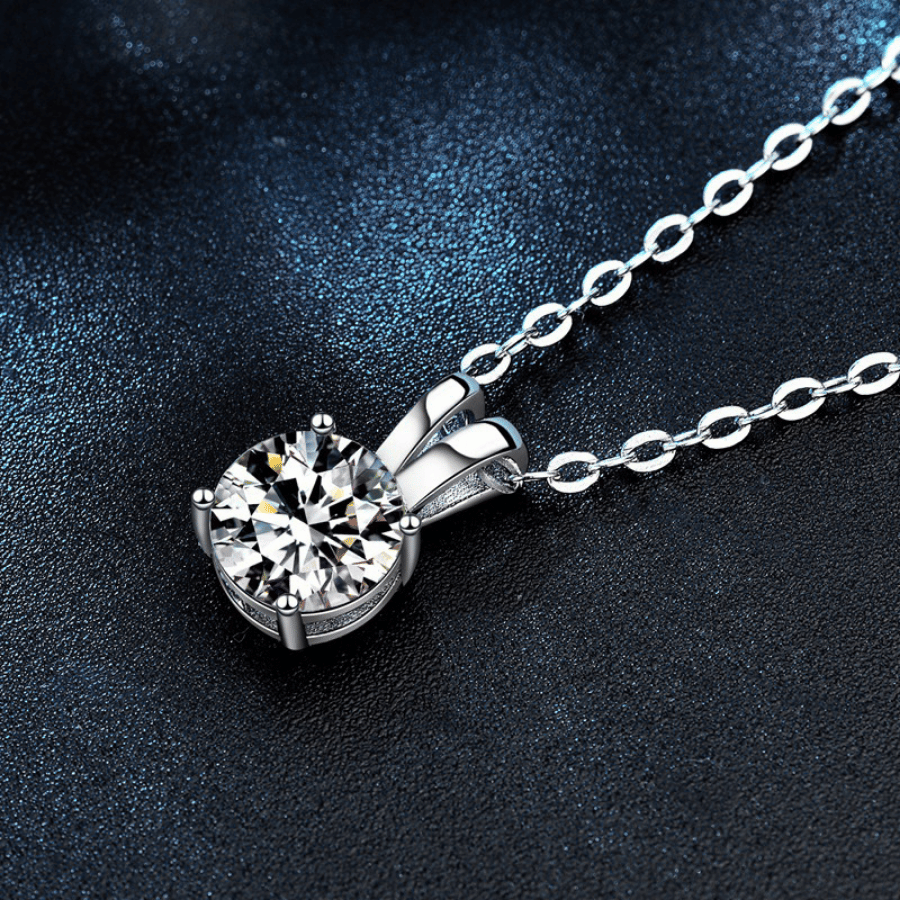 V-Minimal Solitaire Necklace | Dây Chuyền Moissanite 2 Carat Round Cut | Sterling Silver 925 | Kèm Giấy Kiểm Định GRA