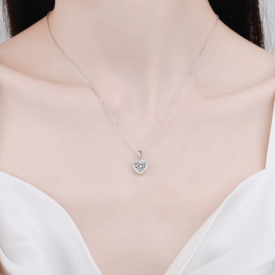 Heart Halo Necklace | Dây Chuyền Moissanite 2 Carat Round Cut | Sterling Silver 925 | Kèm Giấy Kiểm Định GRA