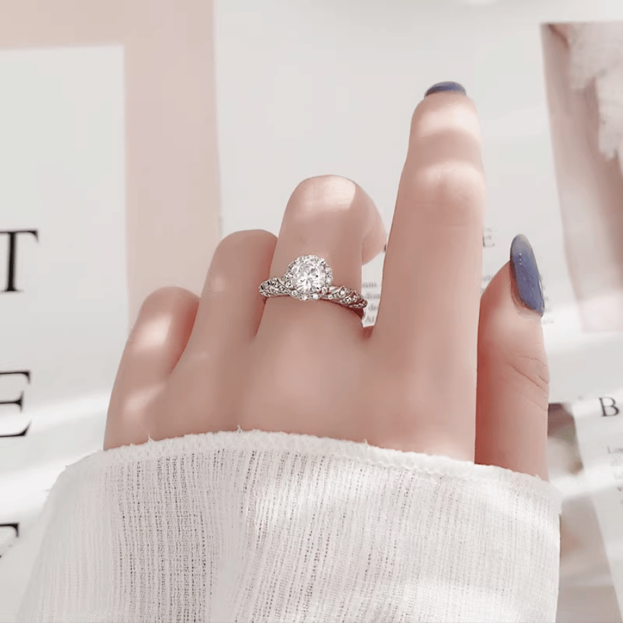 Square Halo Ring | Nhẫn Moissanite 2 Carat Round Cut | Sterling Silver 925 | Kèm Giấy Kiểm Định GRA