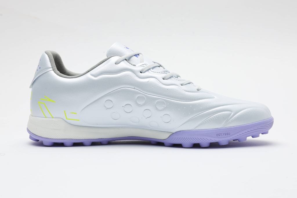 GIÀY BÓNG ĐÁ KELME MAESTRO 3.0.3 (TF) - MÃ 8621ZX1482