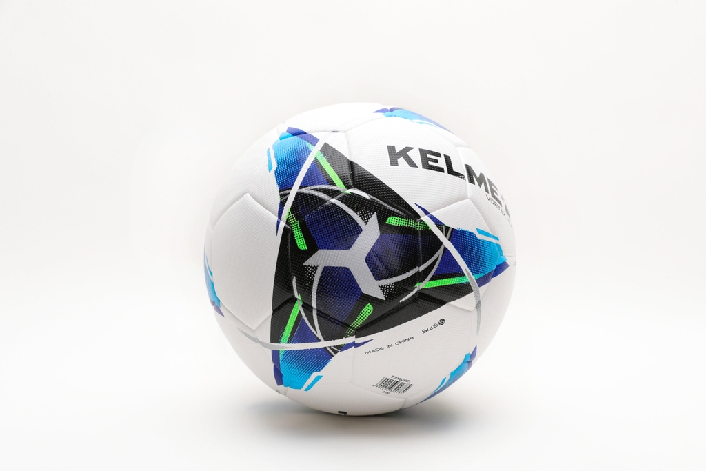 QUẢ BÓNG ĐÁ KELME - MÃ 8101QU5001