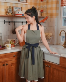 Tạp Dề Thiết Kế Tối Giản, Sang Trọng –  Tạp Dề Thời Trang Cao Cấp –  Màu Rêu Nhạt, Rêu Đậm, Tiêu, Tím Than - Set RÊU