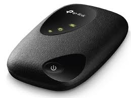 Bộ phát Wifi di động TP-Link M7000 4G LTE 150Mbps