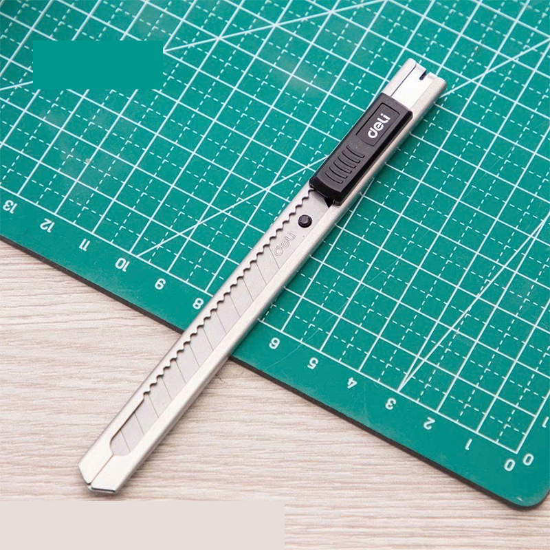 E2057_Dao rọc giấy_Màu lẫn