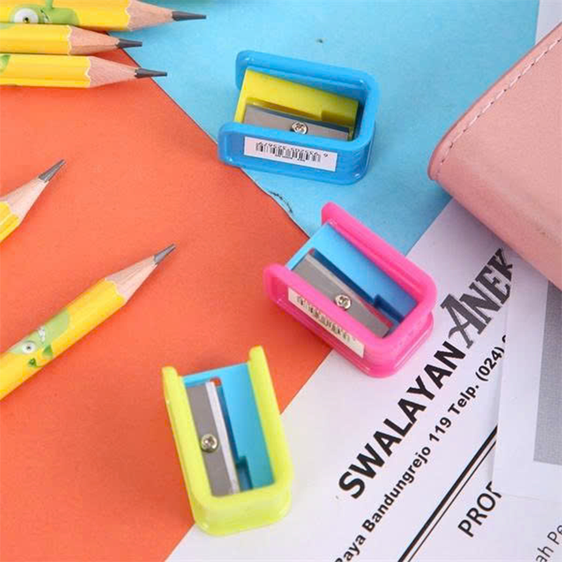 ER00106_Gọt chì_Màu lẫn_48 cái/ lọ