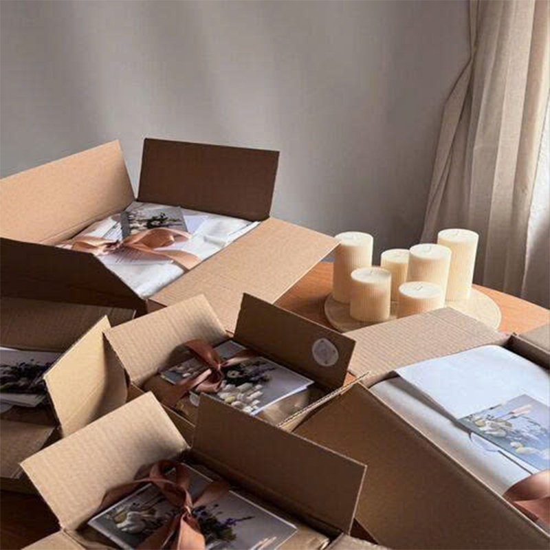 Hộp 10x10x10 cm - 3 lớp sóng B, mặt nâu, đáy mộc, nắp đối