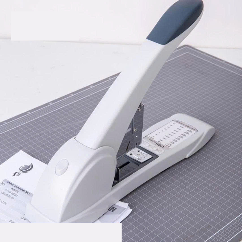 E0395_Dập ghim cỡ lớn_Màu lẫn