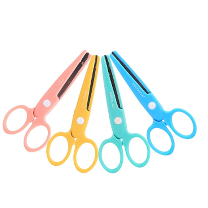 6023_Kéo học sinh_Màu lẫn