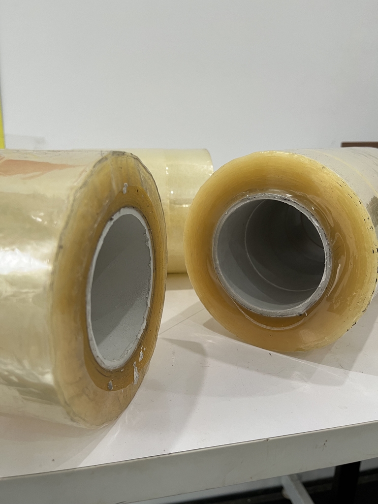 Băng dính trong (3kg) Lõi nhựa 3mm (6 cuộn/cây)