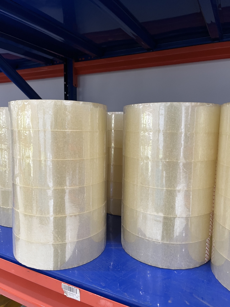 Băng dính trong (6kg) Lõi nhựa 3mm (6 cuộn/cây)