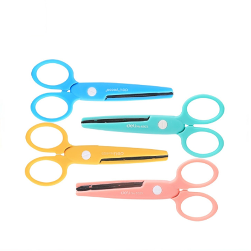 6023_Kéo học sinh_Màu lẫn