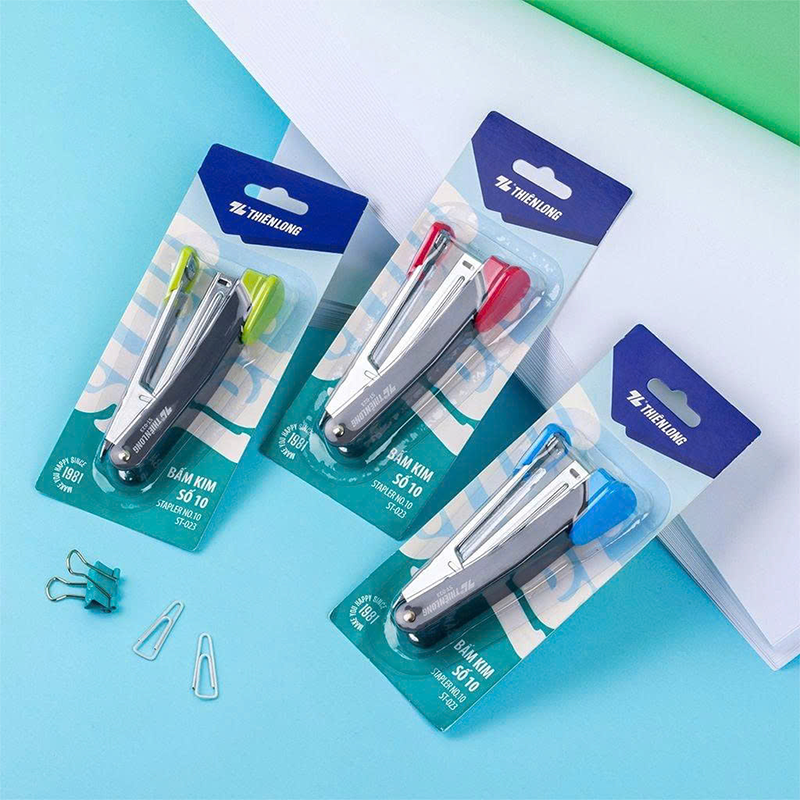 Bấm kim số 10 ST-023 hộp 12