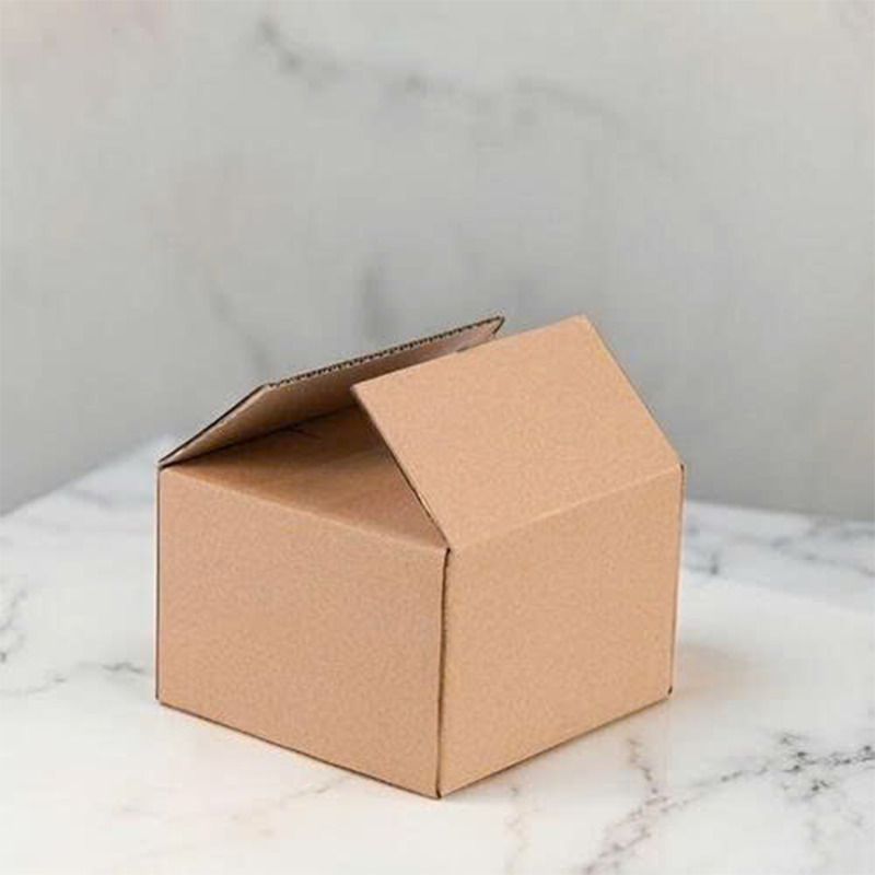 Hộp 30x25x15 cm - 3 lớp sóng B, mặt nâu, đáy mộc, nắp đối