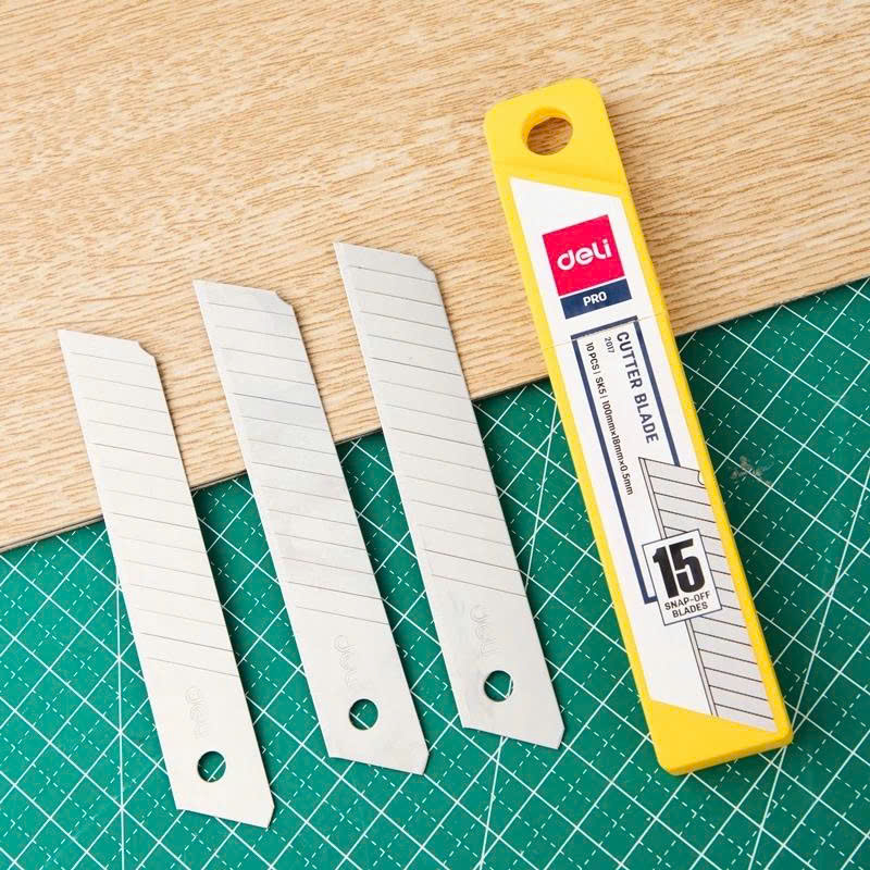 2017_Lưỡi dao rọc giấy_Màu bạc_10c/hộp