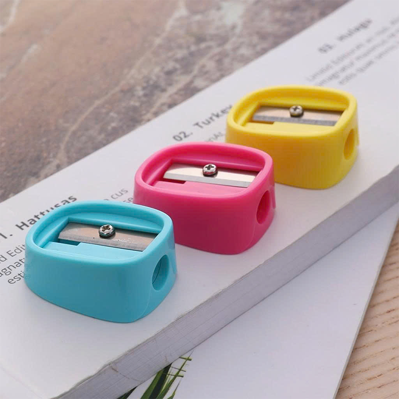 ER00803_Gọt chì_Màu lẫn