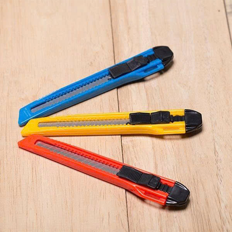 Dao rọc giấy 9mm FO-KN01B