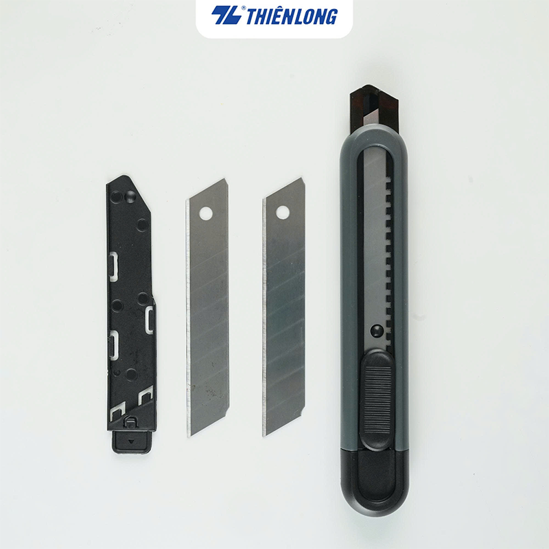 Dao rọc giấy 18mm KN-011