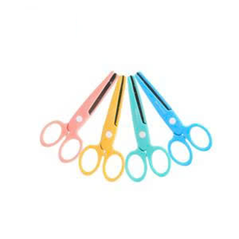 E6021_Kéo học sinh_121mm_Màu lẫn