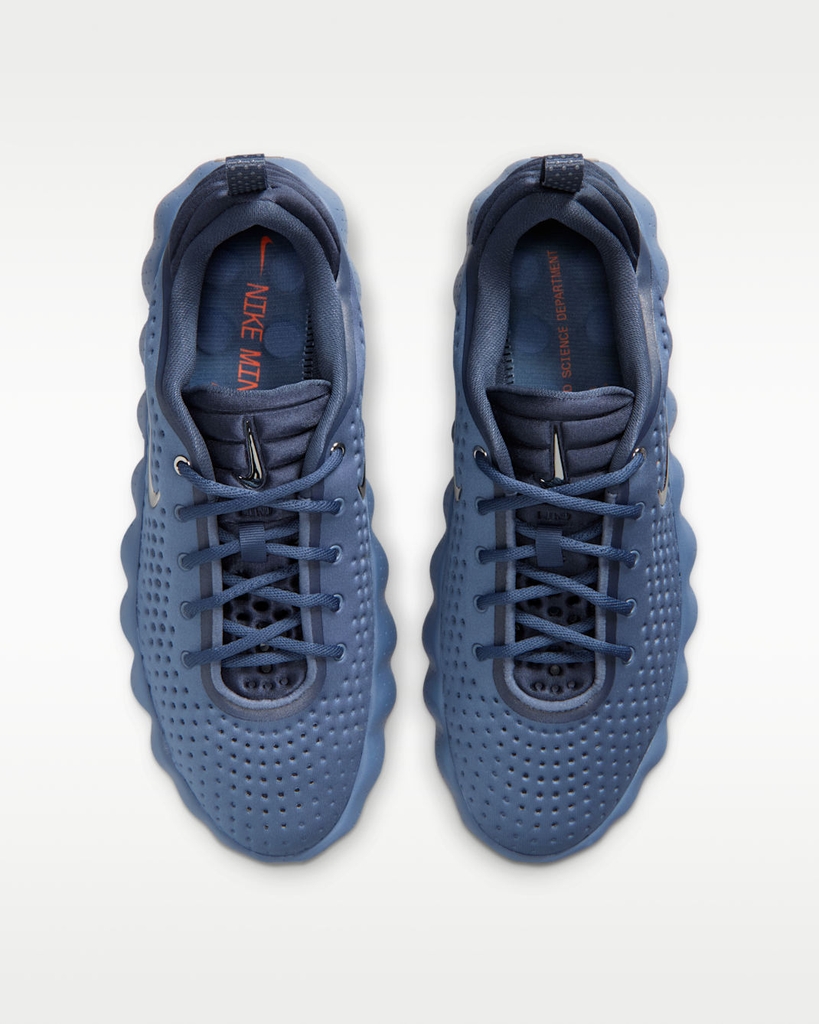 Nike Mind 002