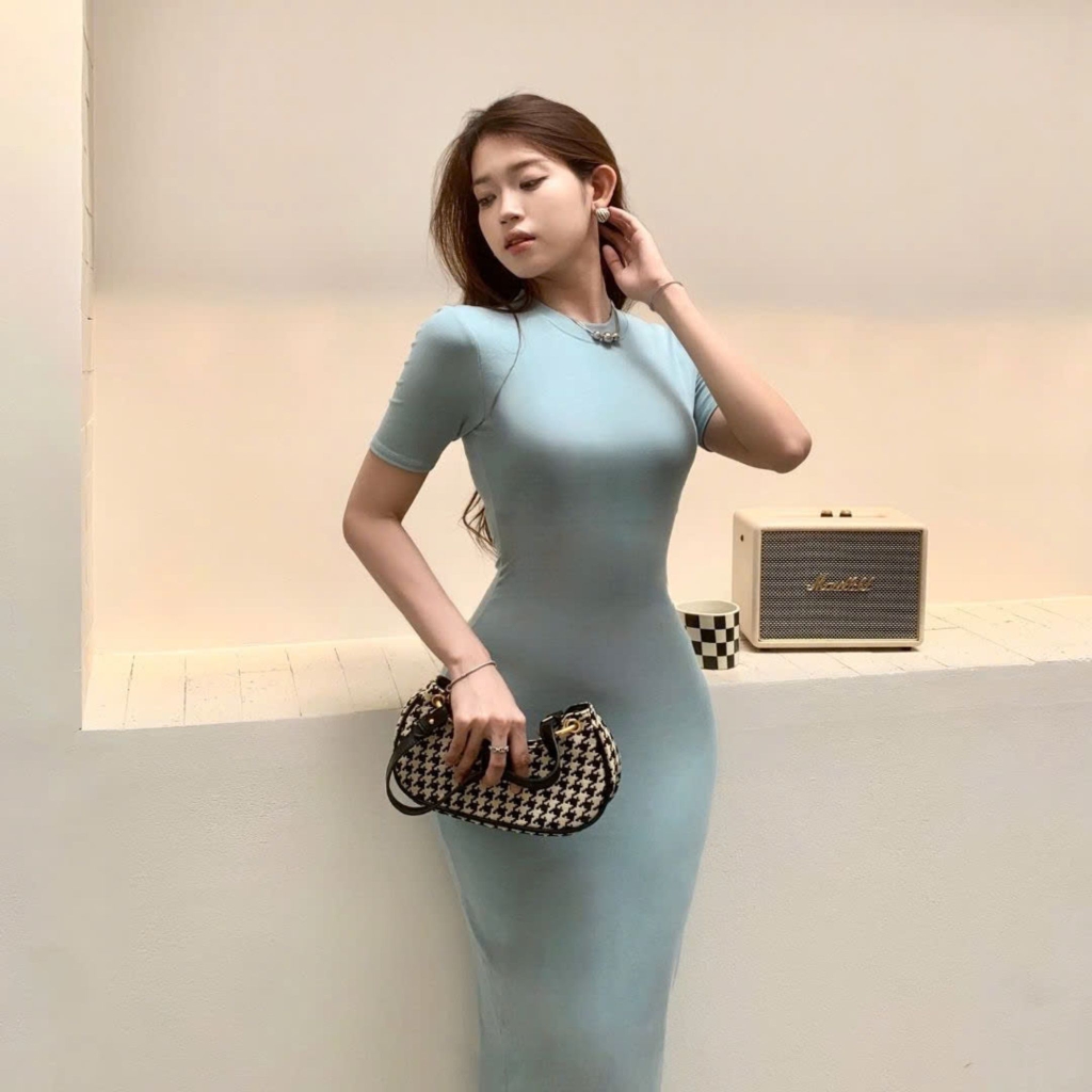 DD17 - Đầm Bodycon Cổ Tròn Tay Lửng Dáng Dài Ôm Body 123cm